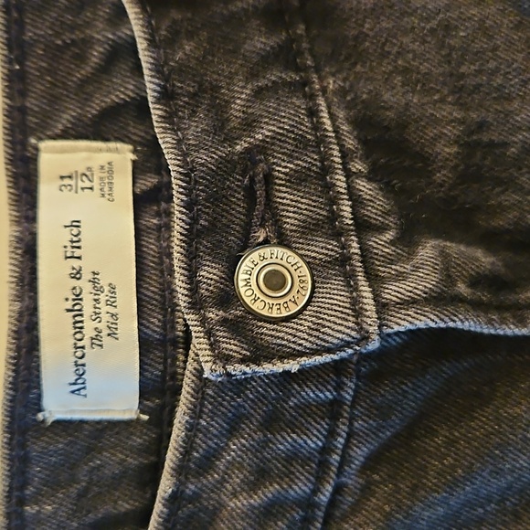 A&F | 90s Straight Mid Rise Jeans in Washed Black| Sz 31| Grunge, Normcore, 90s - Picture 4 of 9